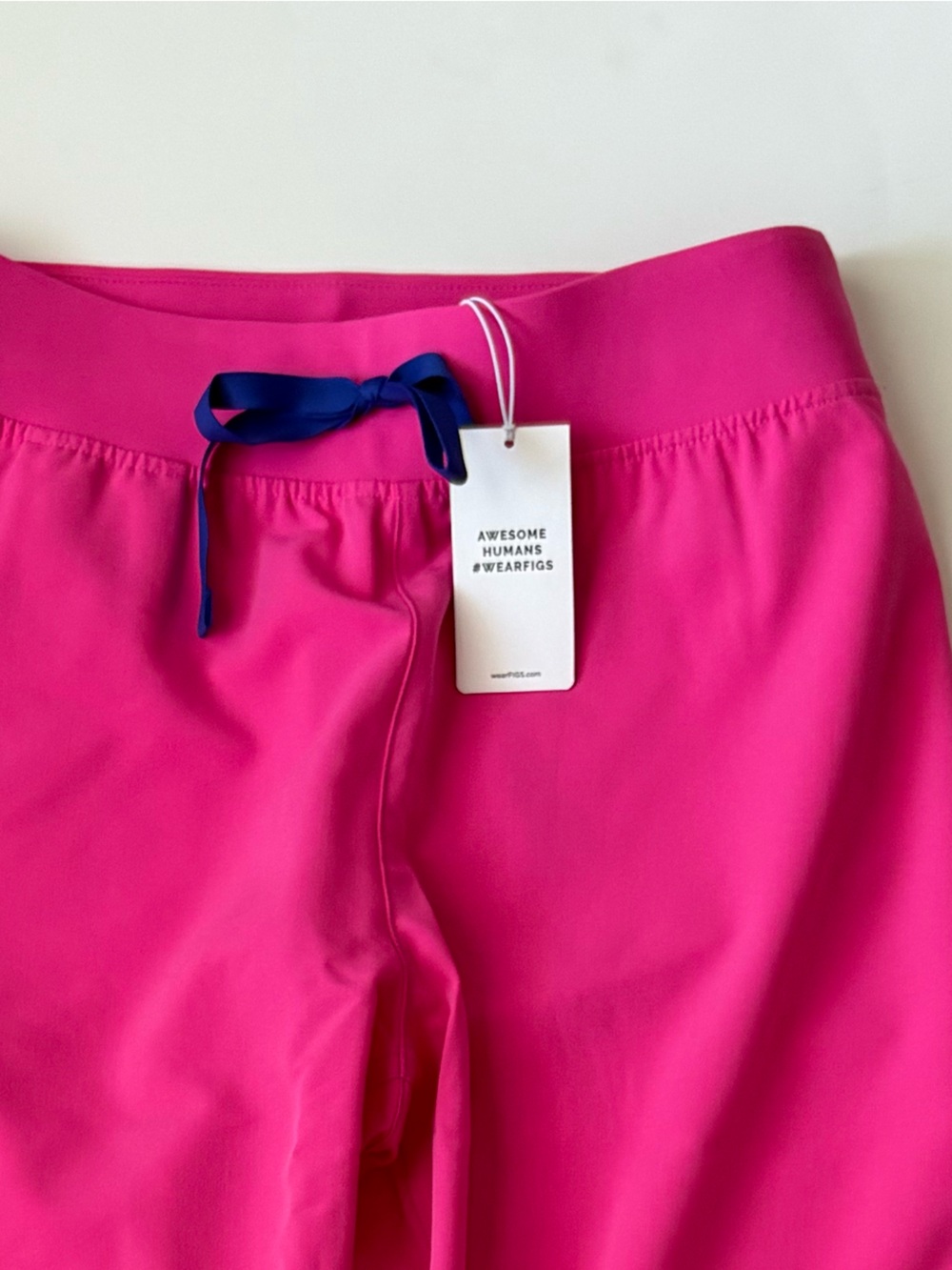 Figs High Waisted Livingston Basic Scrub Pants™ // Size Medium Regular - Picture 4 of 4